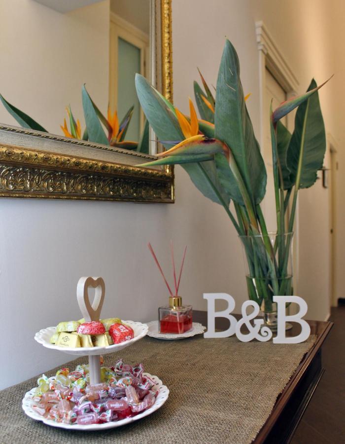 Dimora De Brado Bed & Breakfast Trani Exterior photo